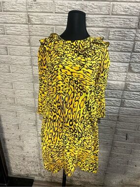 Juicy Couture Yellow and Black Animal-Print Long Sleeve Dress 100% Silk Ruffles